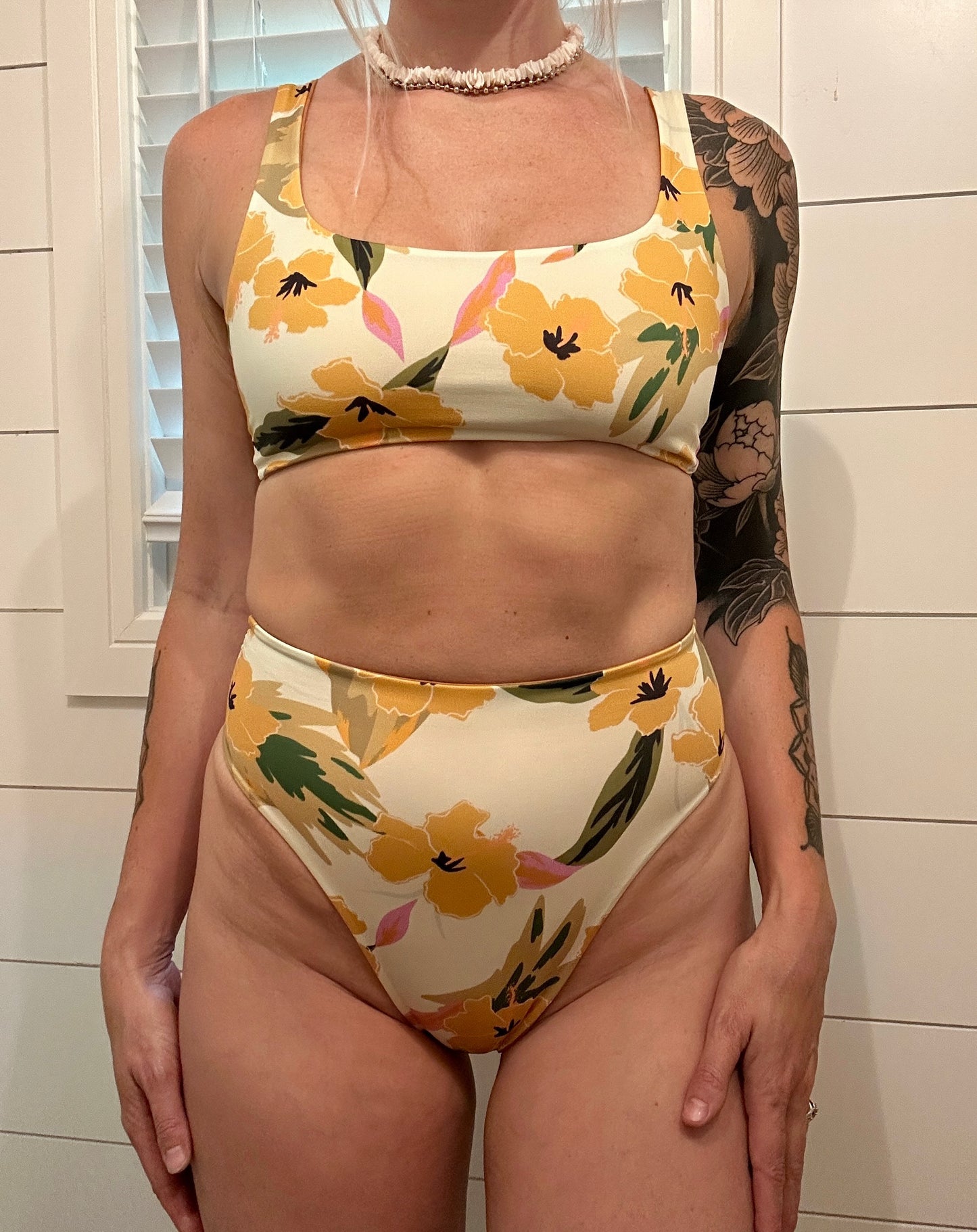 Hibiscus x Chai 80’s High Cut Bottom