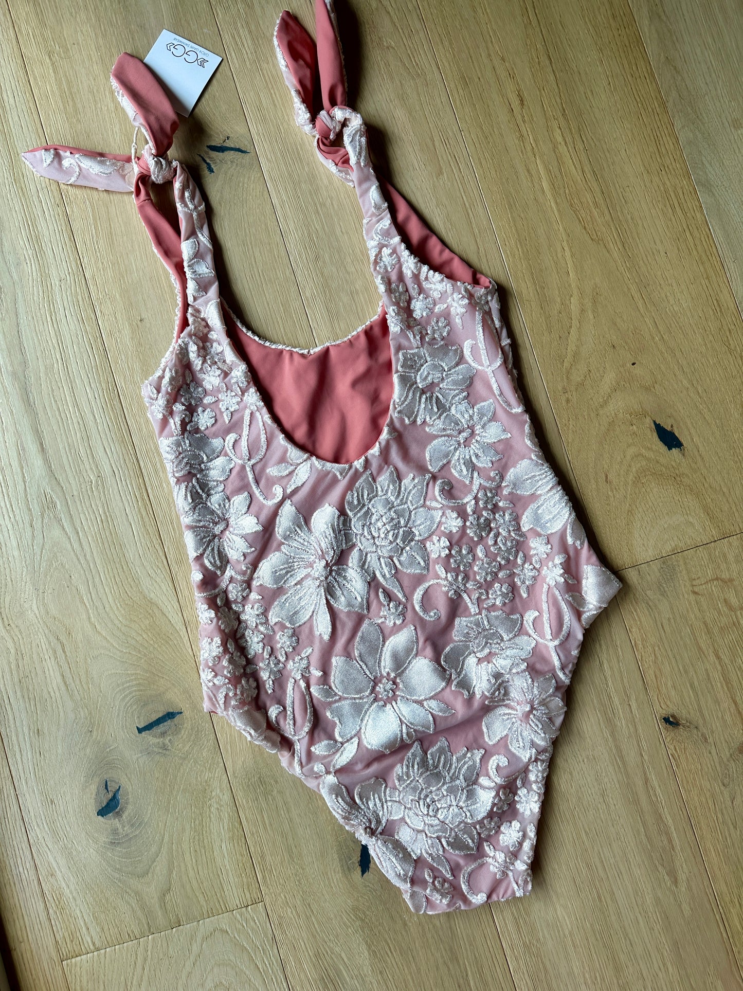 Velvet Floral x Blush One Piece M