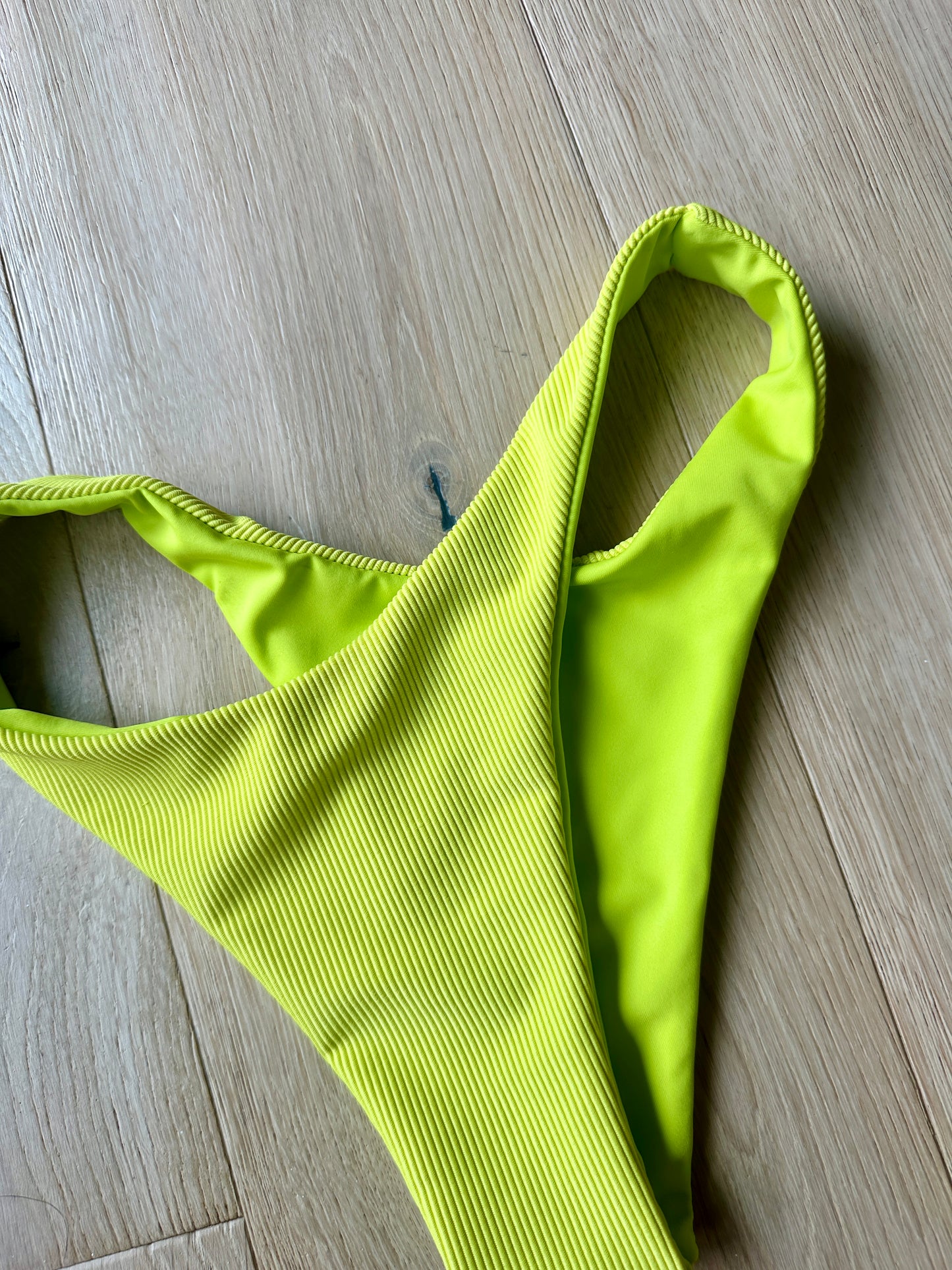Ribbed Lime x Lime Minimal Cheeky M