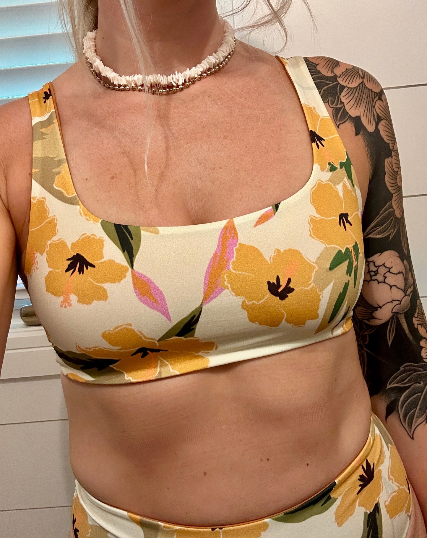 Hibiscus x Chai Adjustable Sport Top
