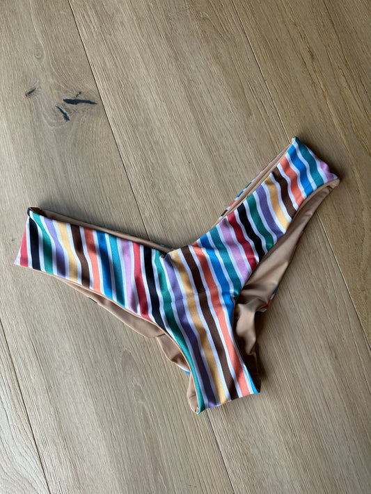 Vintage Stripe Classic Scrunch Cheeky M