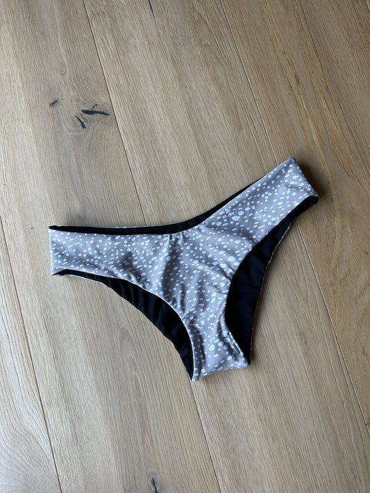 Adobe x Black Classic Cheeky S