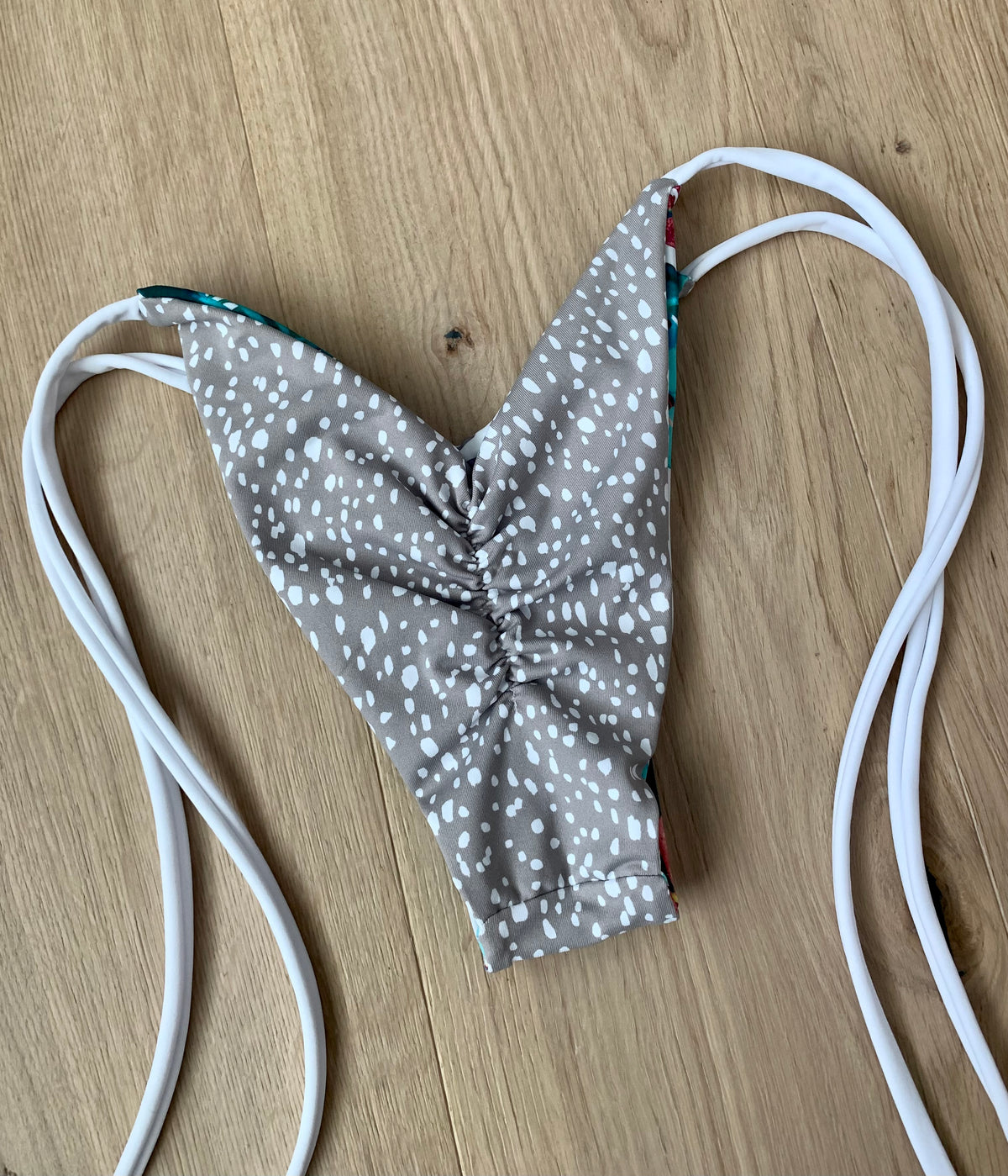 White Floral x Adobe Side Tie Scrunch Bottom